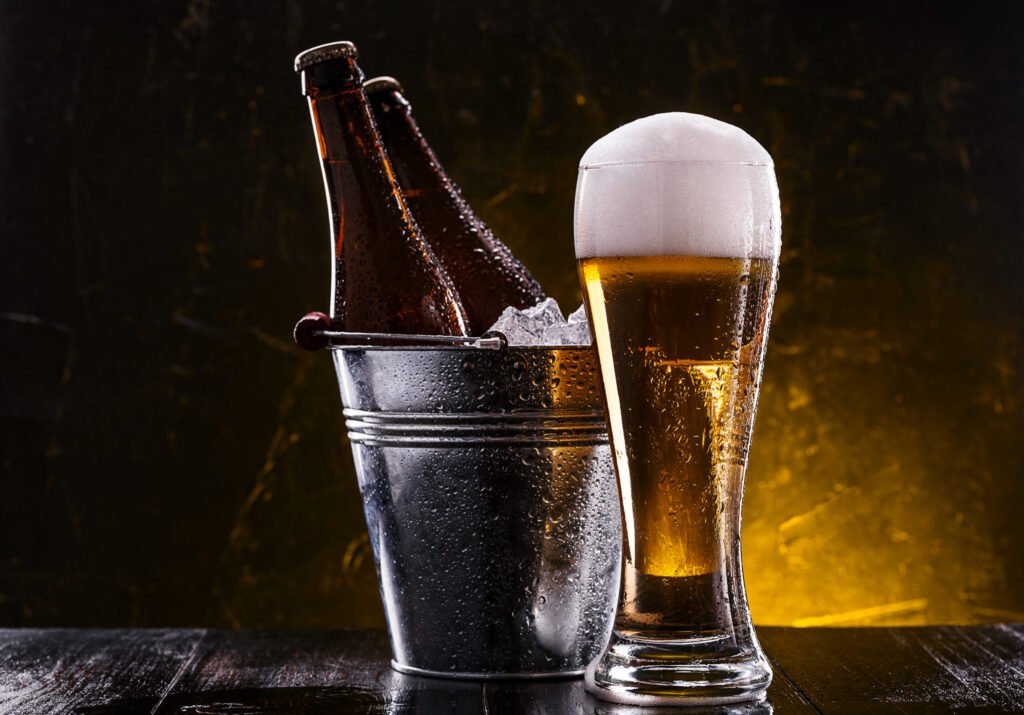 Nitrogen generation system for nitro beer and nitro coffee production applications